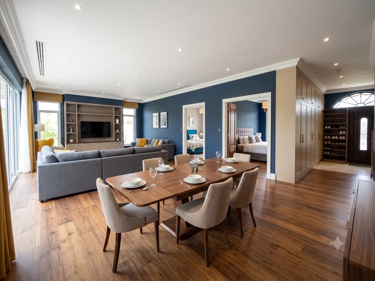 Full Family — furnished rental package